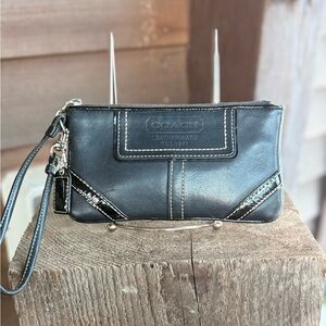 Coach black leather wristlet Y2K